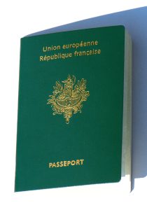 Documents D’identité Et Passeports – Sablonceaux